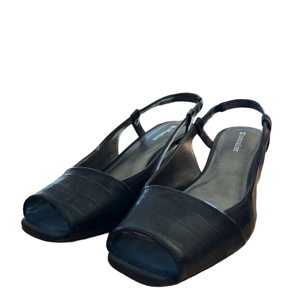 NATURALIZER Women’s Open Toe Wedge Heel Shoe